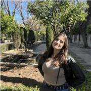 Diplomata al liceo scientifico offre lezioni di matematica e fisica